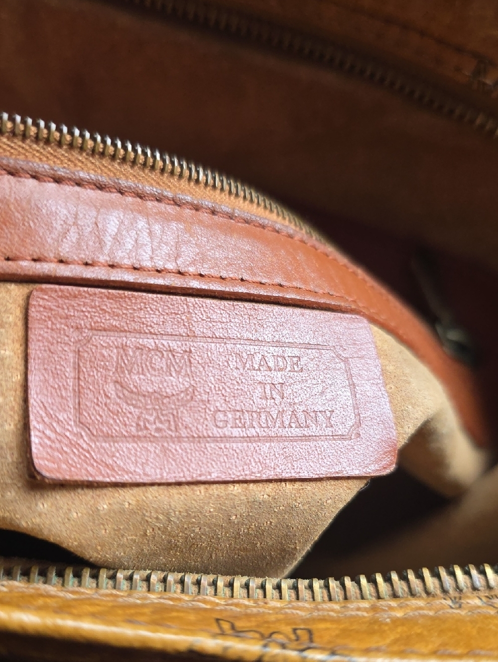 MCM Gold Visetos Monogram Tote - Picture 6 of 12
